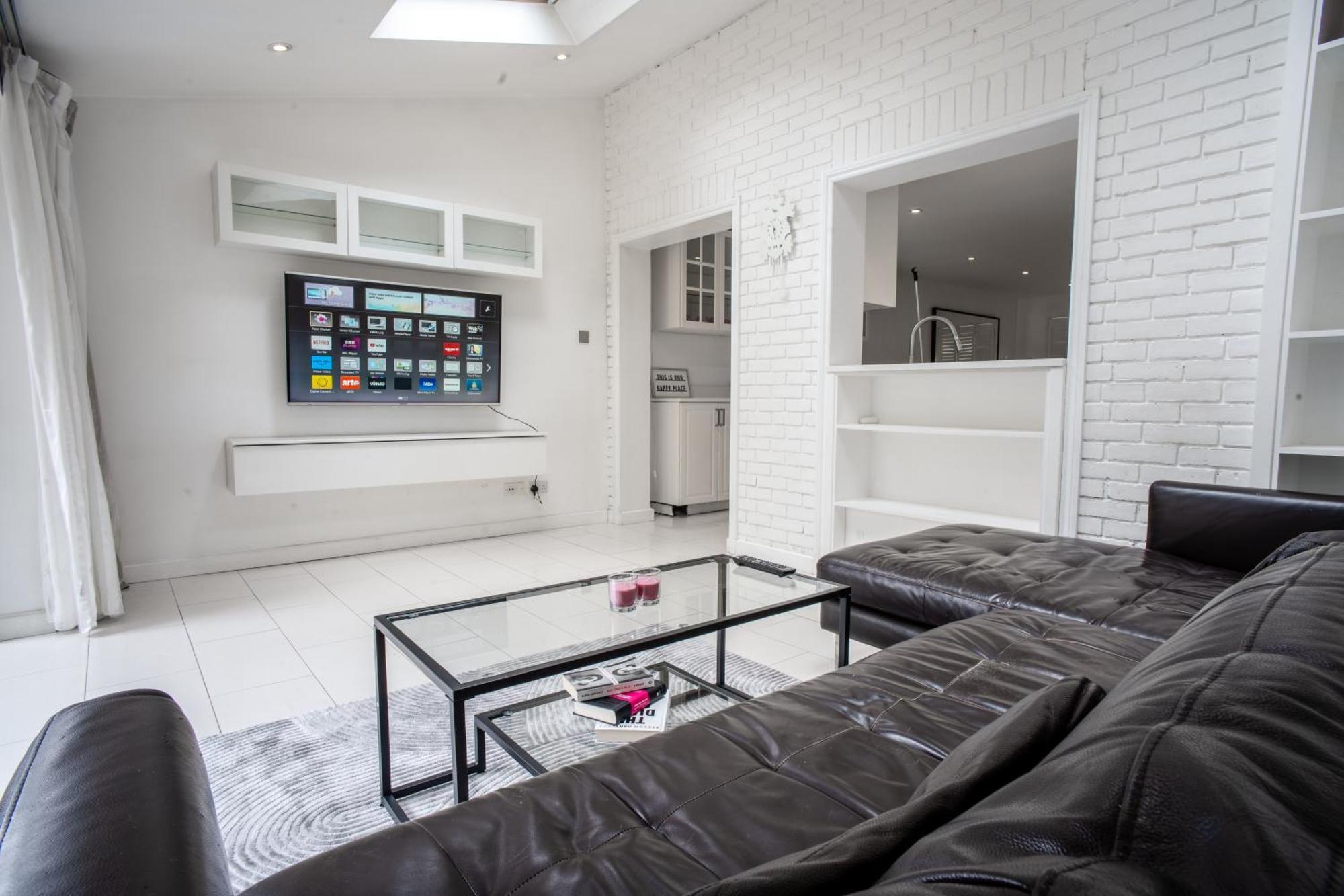 Shard View 3 Bed Entire Home London Exterior photo